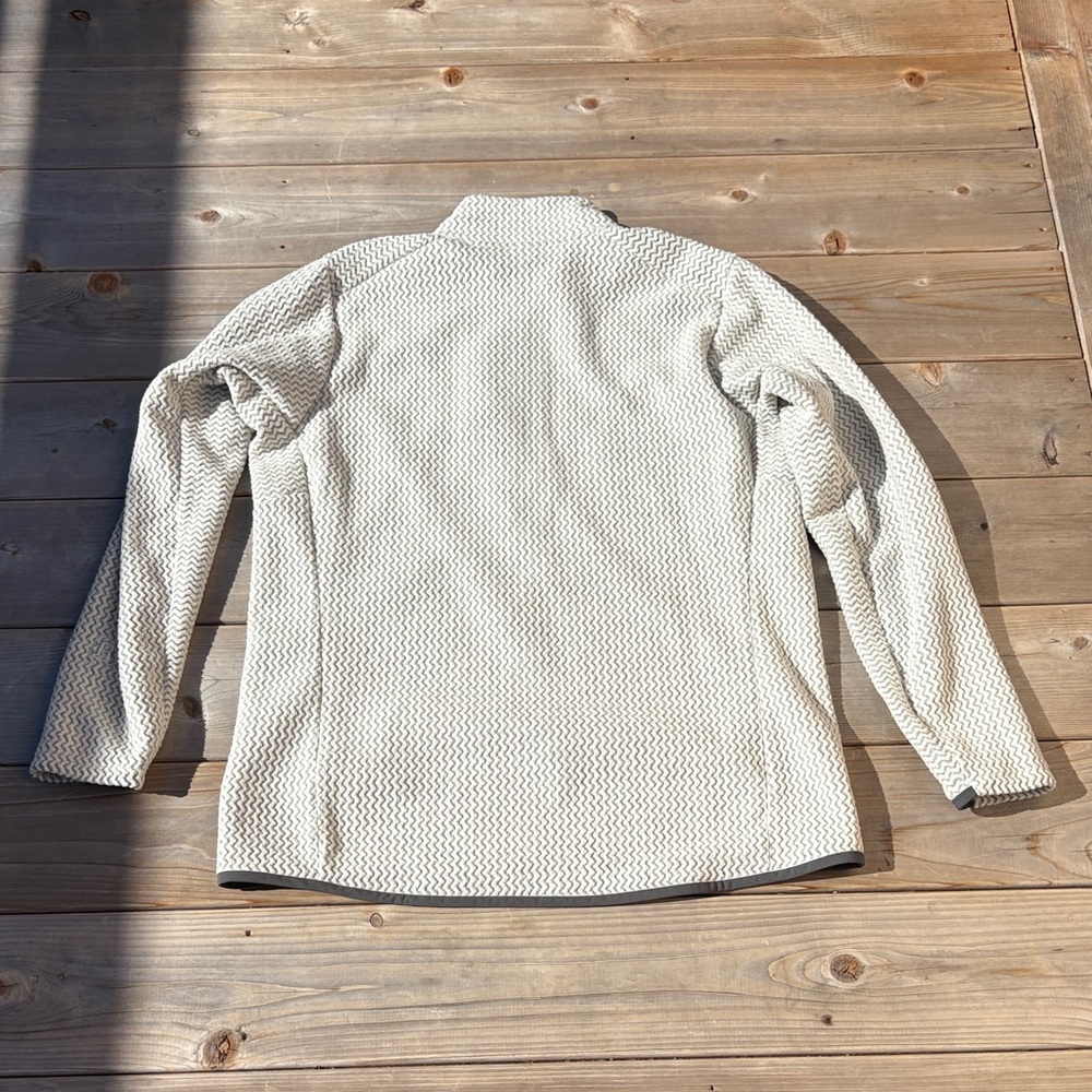 Patagonia Women's R1 Air 1/2-Zip Pullover - Picture 7 of 7